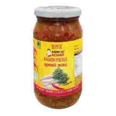 NEPALI MULA WITH DALLE  ACHAR