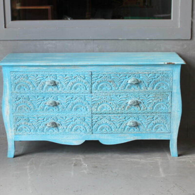 ORIENT TURQUOISE WOODEN CHEST