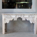 ORIENT WOODEN CONSOLE