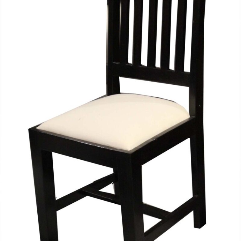 WOODEN CHAIR