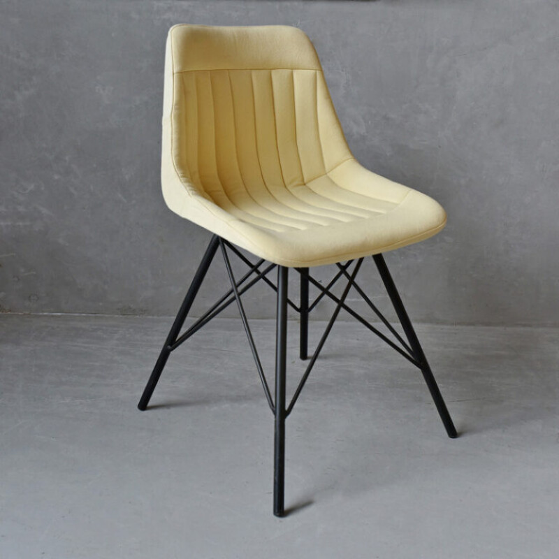 VANILLA LOFT CHAIR