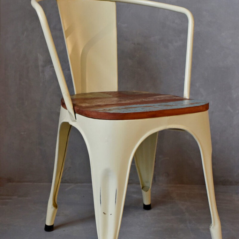 LOFT VANILLA METAL CHAIR