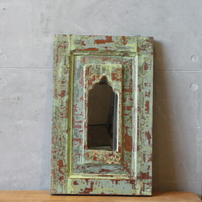 WOODEN HANGING MIRROR