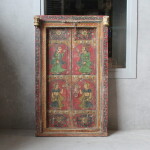 UNIQUE DECORATED WOODEN DOORS
