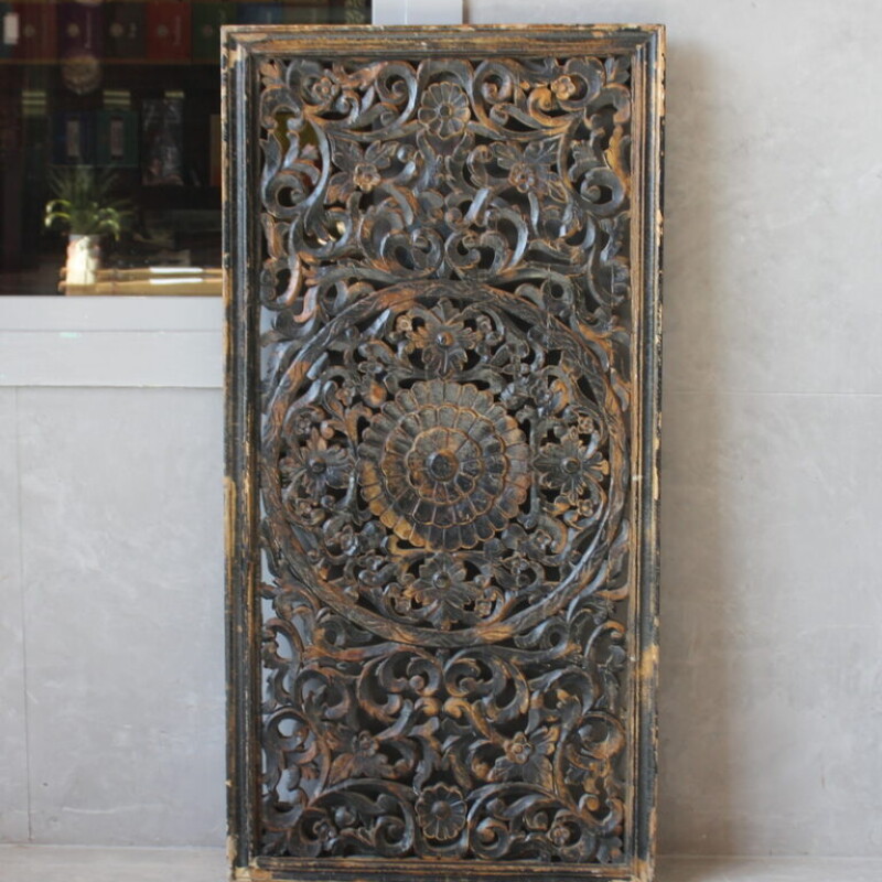 CARVED WOODEN DECORATIVE PANEL