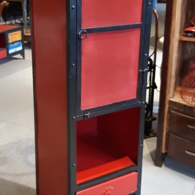 METAL SHELF