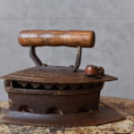 RETRO IRON